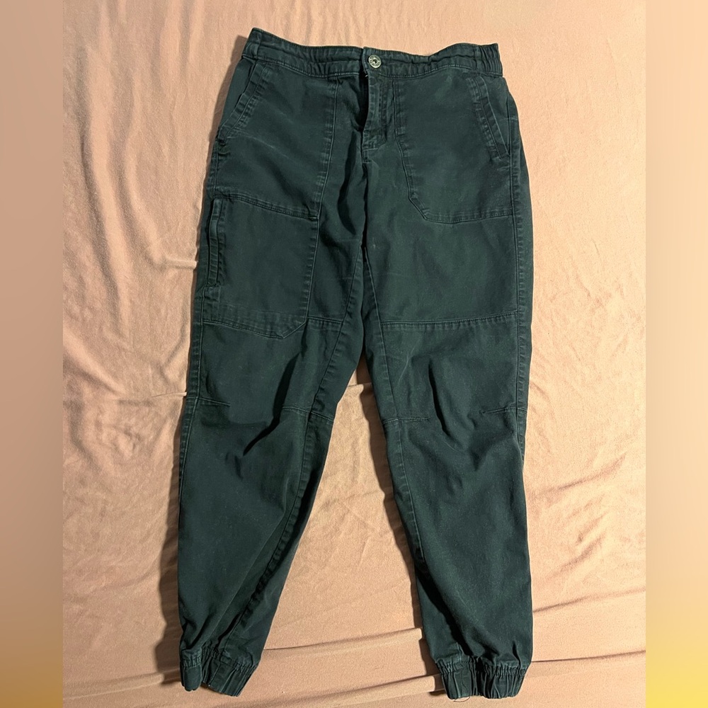 Black north face joggers women size small